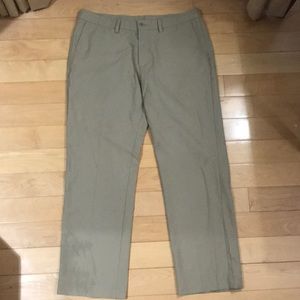 Men’s Haggar Dress Pants in Khakki Size 36x29